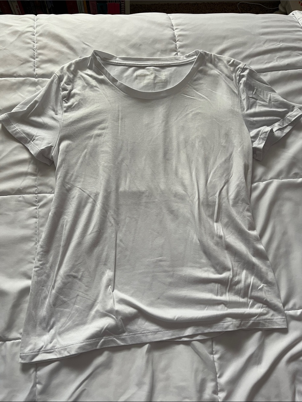 White Shirt | Medium | Eddie Bauer